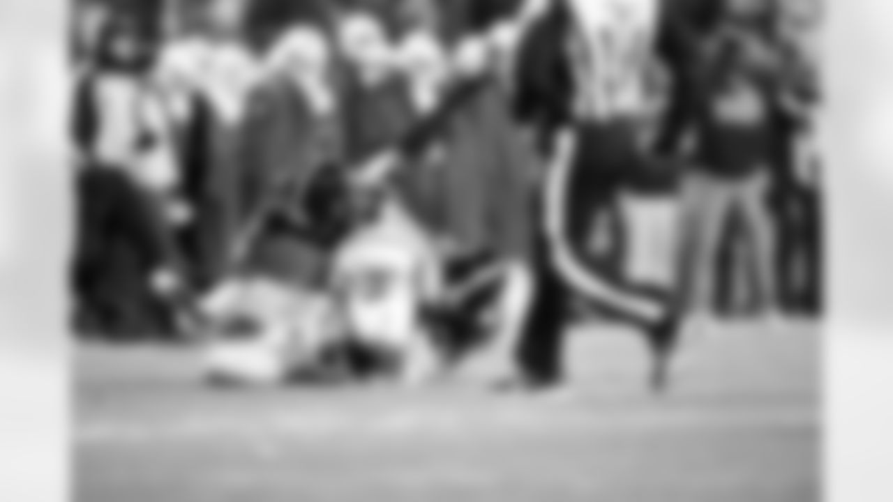 Pittsburgh Steelers linebacker Payton Wilson (41) and linebacker Alex Highsmith (56) during a regular season game between the Pittsburgh Steelers and the Miami Dolphins, Monday, Dec. 15, 2025 in Pittsburgh, PA. (Karl Roser / Pittsburgh Steelers)