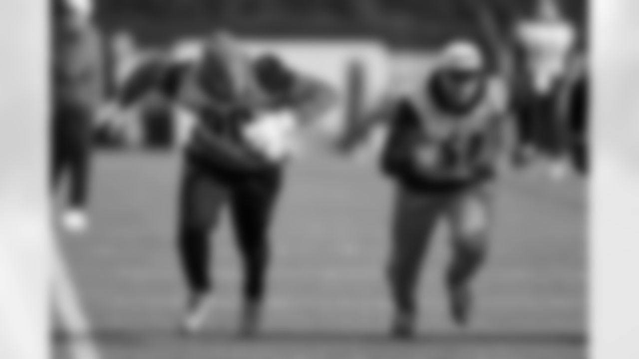 Pittsburgh Steelers linebacker T.J. Watt (90) and Pittsburgh Steelers linebacker Nick Herbig (51) during practice at the UPMC Rooney Sports Complex preparing for a Week 17 matchup against the Cleveland Browns, Wednesday, Dec. 24, 2025 in Pittsburgh, PA. (Karl Roser / Pittsburgh Steelers)