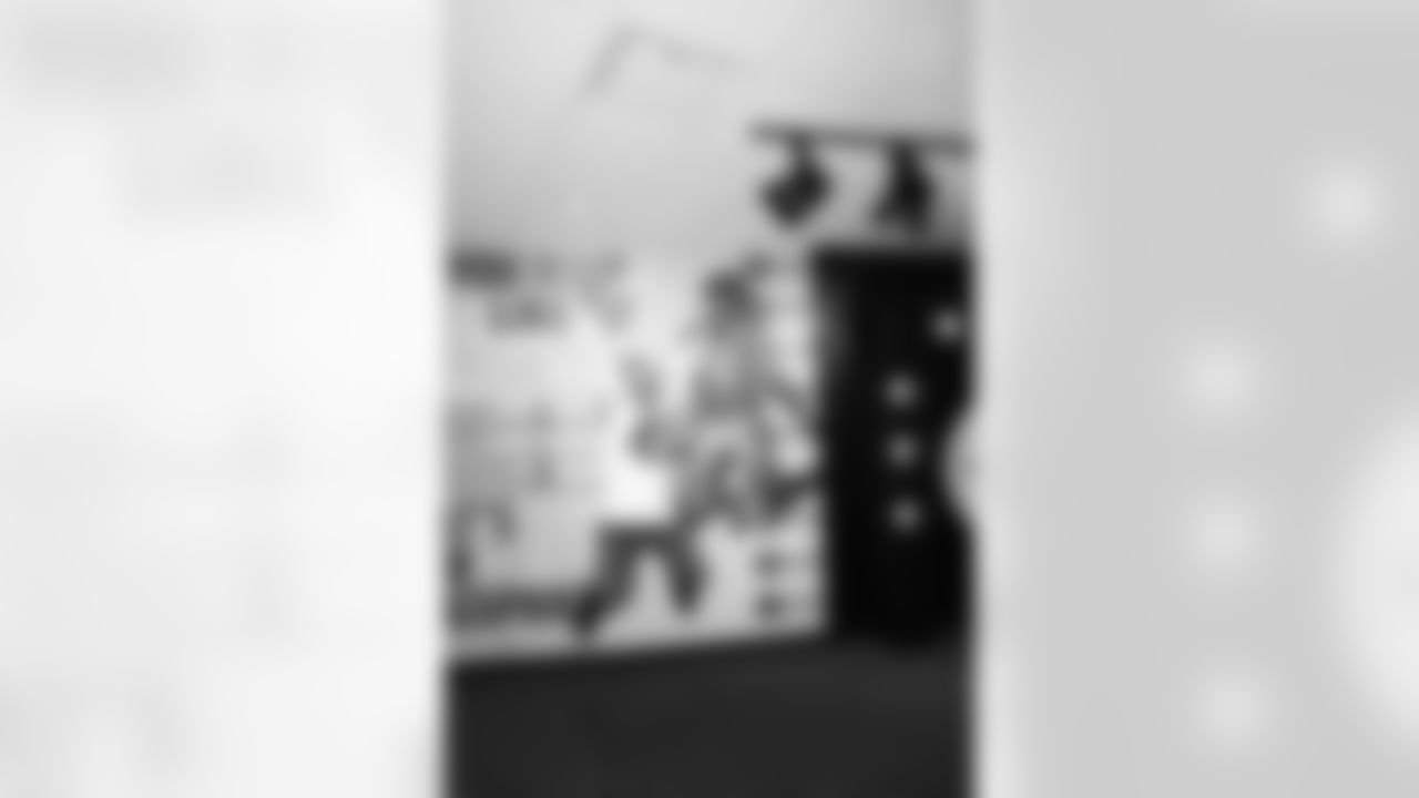 The Steelers welcomed fans from Mexico and Spain for an appreciation party prior to Monday night's game on Sunday, Dec. 14, 2025 in Pittsburgh, PA. (Emilee Fails / Pittsburgh Steelers)