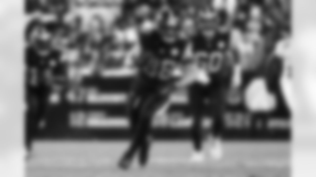 Pittsburgh Steelers tight end Pat Freiermuth (88) during a regular season game between the Pittsburgh Steelers and the Miami Dolphins, Monday, Dec. 15, 2025 in Pittsburgh, PA. (Jared Wickerham / Pittsburgh Steelers)