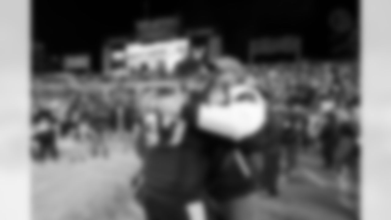 Pittsburgh Steelers defensive tackle Cameron Heyward (97) and legend Brett Keisel prior to a regular season game between the Pittsburgh Steelers and the Miami Dolphins, Monday, Dec. 15, 2025 in Pittsburgh, PA. The Steelers defeated the Dolphins 28-15. (Karl Roser / Pittsburgh Steelers)