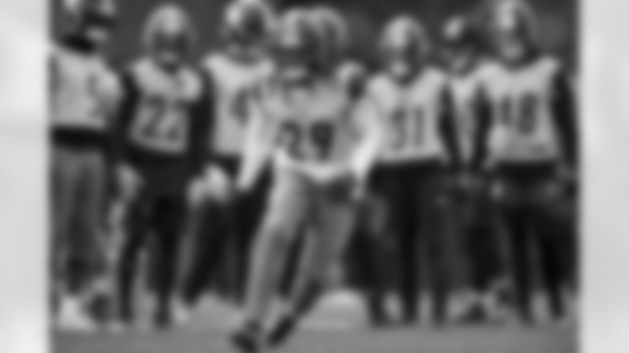 Pittsburgh Steelers safety Kyle Dugger (29) during practice at the UPMC Rooney Sports Complex preparing for a Week 11 matchup against the Cincinnati Bengals, Friday, Nov. 14, 2025 in Pittsburgh, PA. (Alysa Rubin / Pittsburgh Steelers)