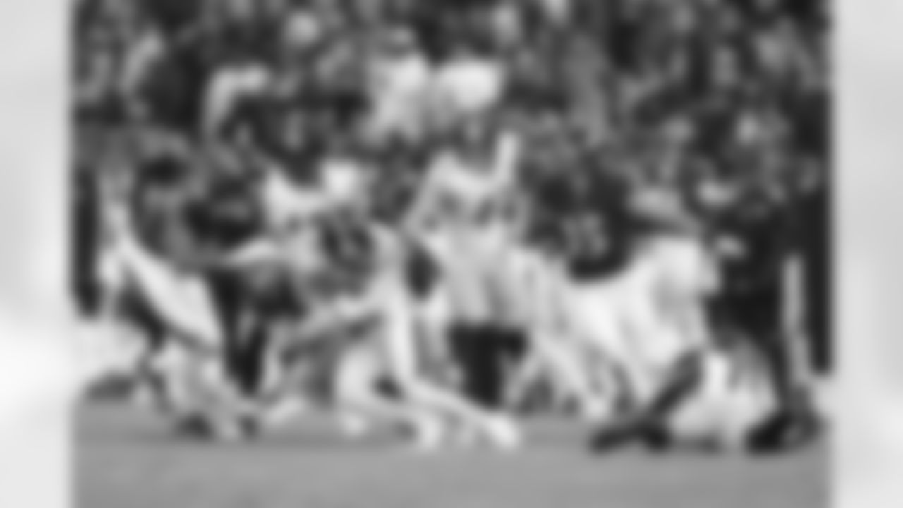 Pittsburgh Steelers linebacker Jack Sawyer (33) during a regular season game between the Pittsburgh Steelers and the Baltimore Ravens, Sunday, Dec. 7, 2025 in Baltimore, MD. (Karl Roser / Pittsburgh Steelers)