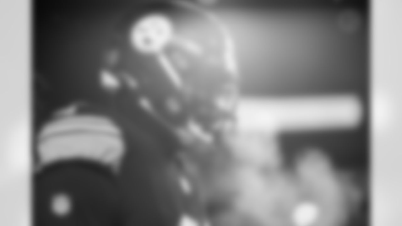 Pittsburgh Steelers defensive tackle Derrick Harmon (99) prior to a regular season game between the Pittsburgh Steelers and the Baltimore Ravens, Sunday, Jan. 4, 2026 in Pittsburgh, PA. The Steelers defeated the Ravens 26-24. (Karl Roser / Pittsburgh Steelers)