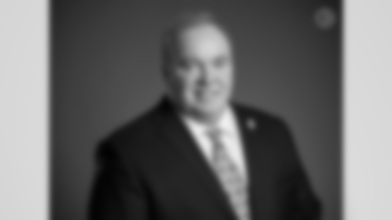 Pittsburgh Steelers head coach Mike McCarthy poses for a photo, Tuesday, Jan. 27, 2026 in Pittsburgh, PA. (Karl Roser / Pittsburgh Steelers)