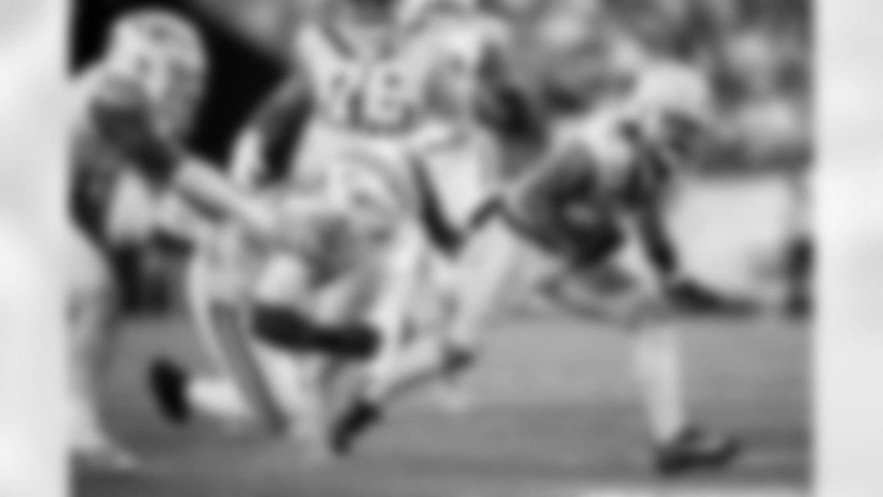 Pittsburgh Steelers running back Jaylen Warren (30) during a regular season game between the Pittsburgh Steelers and the Green Bay Packers, Sunday, Oct. 26, 2025 in Pittsburgh, PA. The Packers beat the Steelers 35-25. (Karl Roser / Pittsburgh Steelers)