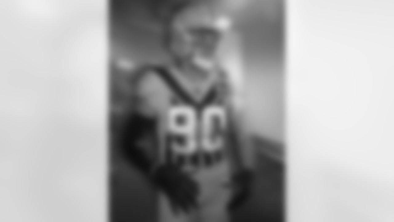 Pittsburgh Steelers linebacker T.J. Watt (90) during a regular season game between the Pittsburgh Steelers and the Green Bay Packers, Sunday, Oct. 26, 2025 in Pittsburgh, PA. The Packers beat the Steelers 35-25. (Karl Roser / Pittsburgh Steelers)