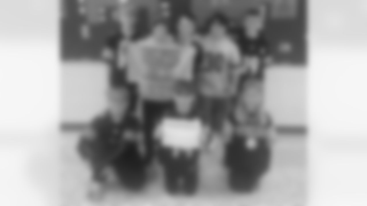 SNUTraditions_HereWeGoSigns_Jan122024315PM_Broadwater_Erin_97494590_91c4f710ccba.jpg_97494590_91c4f710ccba
