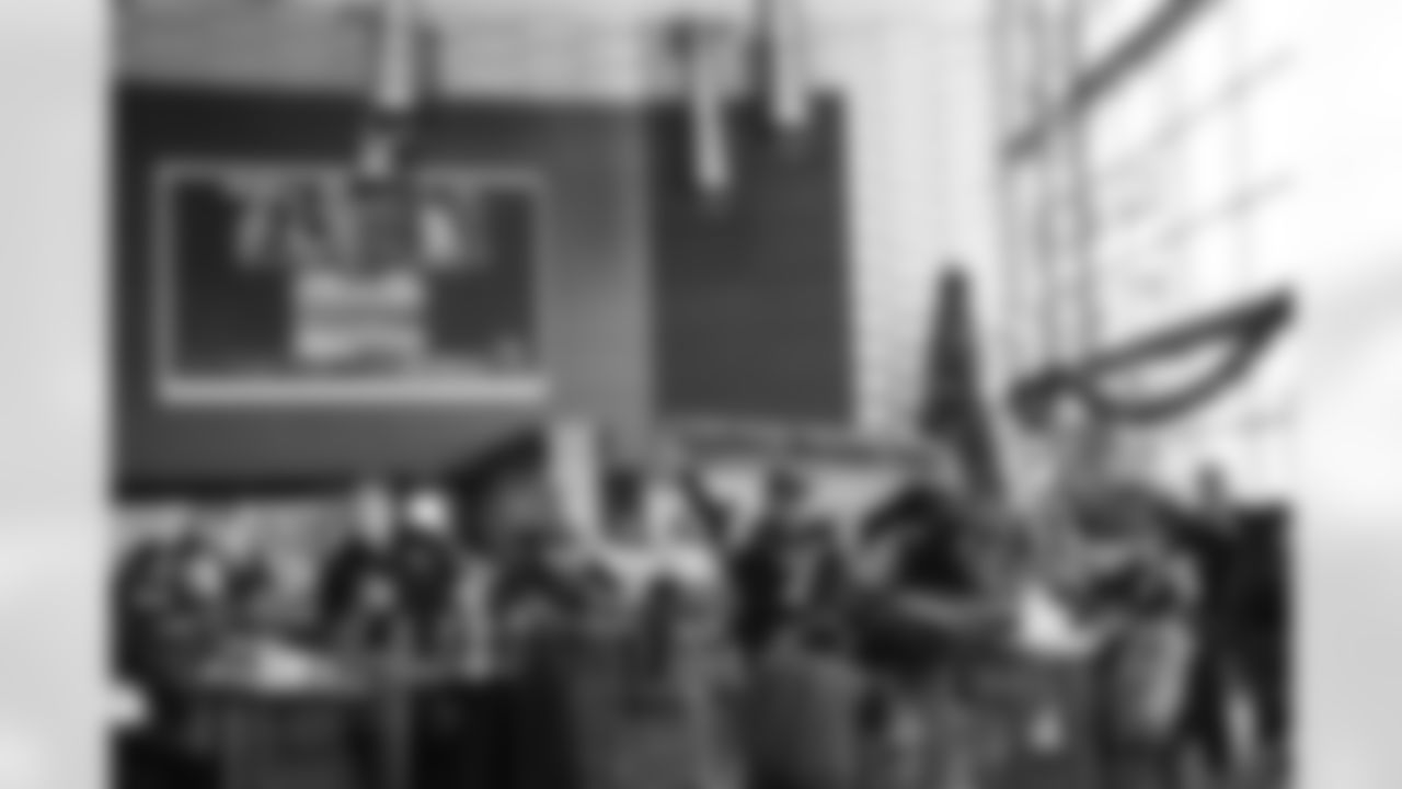 The Steelers welcomed fans from Mexico and Spain for an appreciation party prior to Monday night's game on Sunday, Dec. 14, 2025 in Pittsburgh, PA. (Emilee Fails / Pittsburgh Steelers)