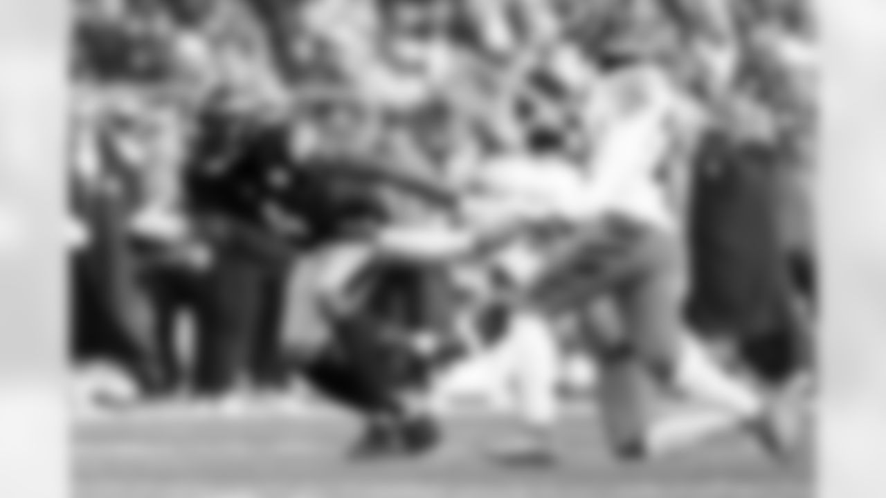Pittsburgh Steelers wide receiver DK Metcalf (4) during a regular season game between the Pittsburgh Steelers and the Cincinnati Bengals, Sunday, Nov. 16, 2025 in Pittsburgh, PA. (Karl Roser / Pittsburgh Steelers)