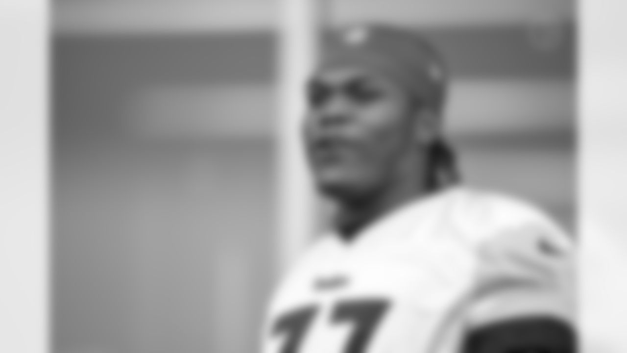 Pittsburgh Steelers offensive tackle Broderick Jones (77) practices at the UPMC Rooney Sports Complex during the 2025 minicamp, Tuesday June 10, 2025. (Karl Roser / Pittsburgh Steelers)