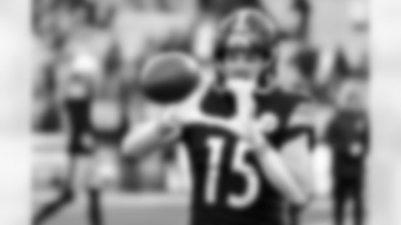 Pittsburgh Steelers wide receiver Ben Skowronek (15) during a regular season game between the Pittsburgh Steelers and the Buffalo Bills, Sunday, Nov. 30, 2025 in Pittsburgh, PA.  (Karl Roser / Pittsburgh Steelers)