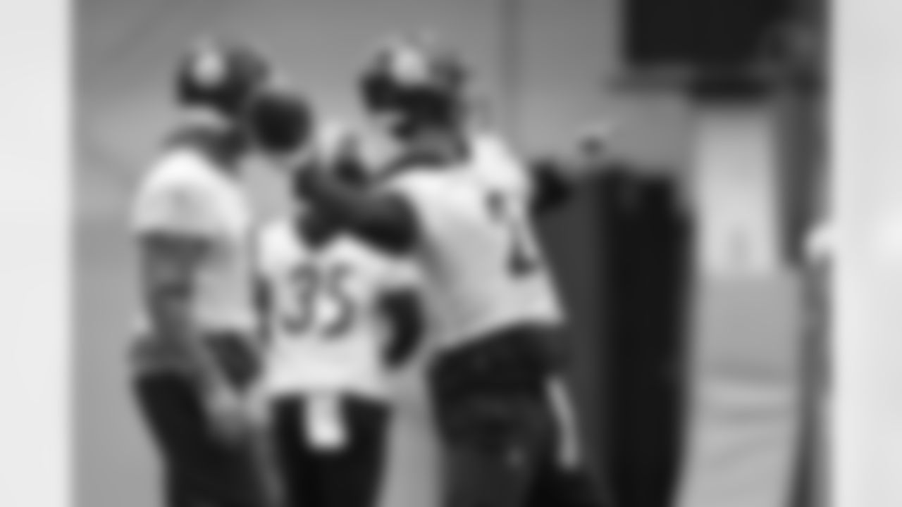 Pittsburgh Steelers quarterback Mason Rudolph (2) during practice at the UPMC Rooney Sports Complex preparing for a Week 14 matchup against the Baltimore Ravens, Friday, Dec. 5, 2025 in Pittsburgh, PA. (Alysa Rubin / Pittsburgh Steelers)