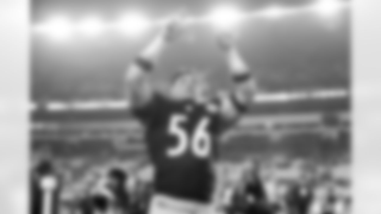 Pittsburgh Steelers linebacker Alex Highsmith (56) during a regular season game between the Pittsburgh Steelers and the Baltimore Ravens, Sunday, Jan. 4, 2026 in Pittsburgh, PA. (Alysa Rubin / Pittsburgh Steelers)