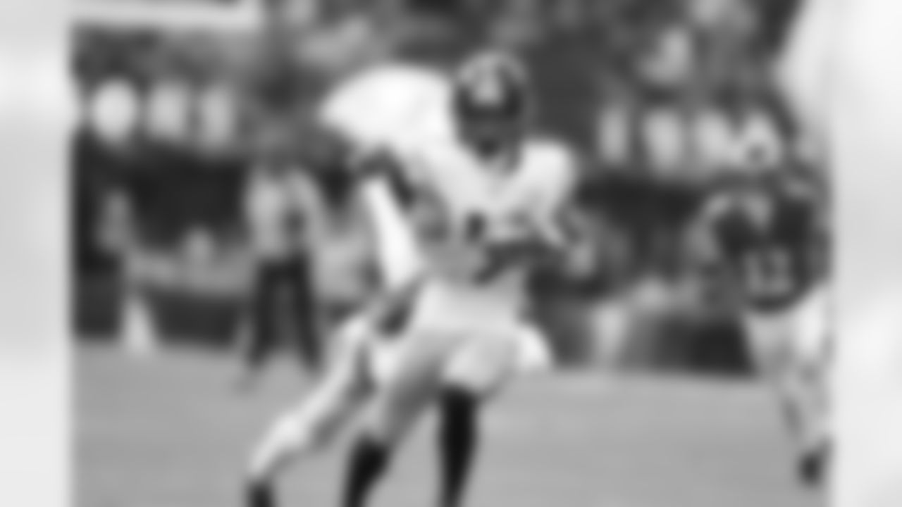 Pittsburgh Steelers wide receiver Calvin Austin III (19) during a regular season game between the Pittsburgh Steelers and the Baltimore Ravens, Sunday, Dec. 7, 2025 in Baltimore, MD. (Karl Roser / Pittsburgh Steelers)