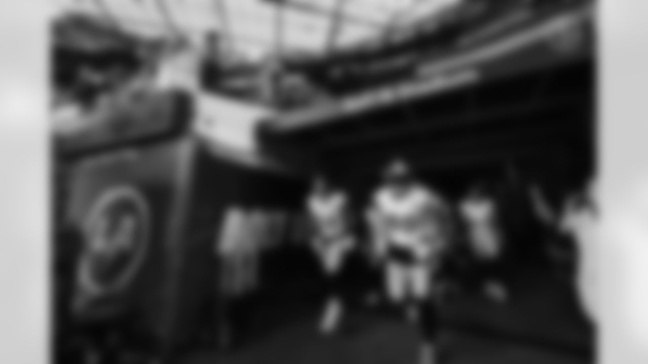 Pittsburgh Steelers linebacker Alex Highsmith (56)  Pittsburgh Steelers linebacker T.J. Watt (90) during a regular season game between the Pittsburgh Steelers and the Los Angeles Chargers, Sunday, Nov. 9, 2025 in Inglewood, CA. (Alysa Rubin / Pittsburgh Steelers)