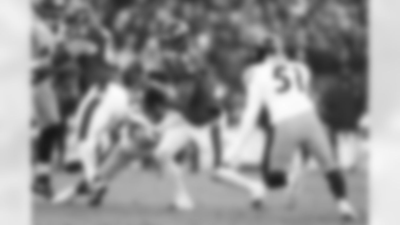 Pittsburgh Steelers linebacker Alex Highsmith (56) and Pittsburgh Steelers linebacker Nick Herbig (51) during a regular season game between the Pittsburgh Steelers and the Baltimore Ravens, Sunday, Dec. 7, 2025 in Baltimore, MD. (Karl Roser / Pittsburgh Steelers)