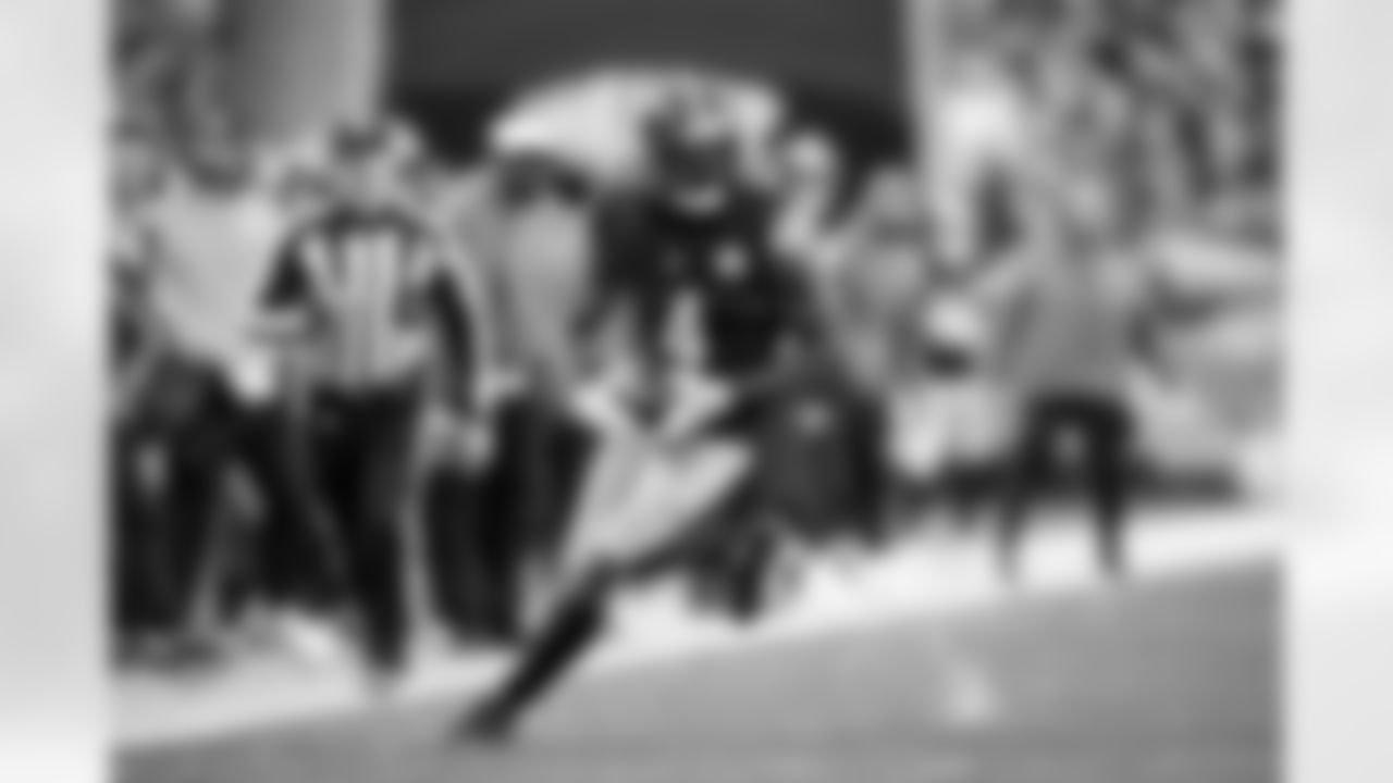 Pittsburgh Steelers wide receiver DK Metcalf (4) during a regular season game between the Pittsburgh Steelers and the Cincinnati Bengals, Sunday, Nov. 16, 2025 in Pittsburgh, PA. The Steelers defeated the Bengals 34-12. (Karl Roser / Pittsburgh Steelers)