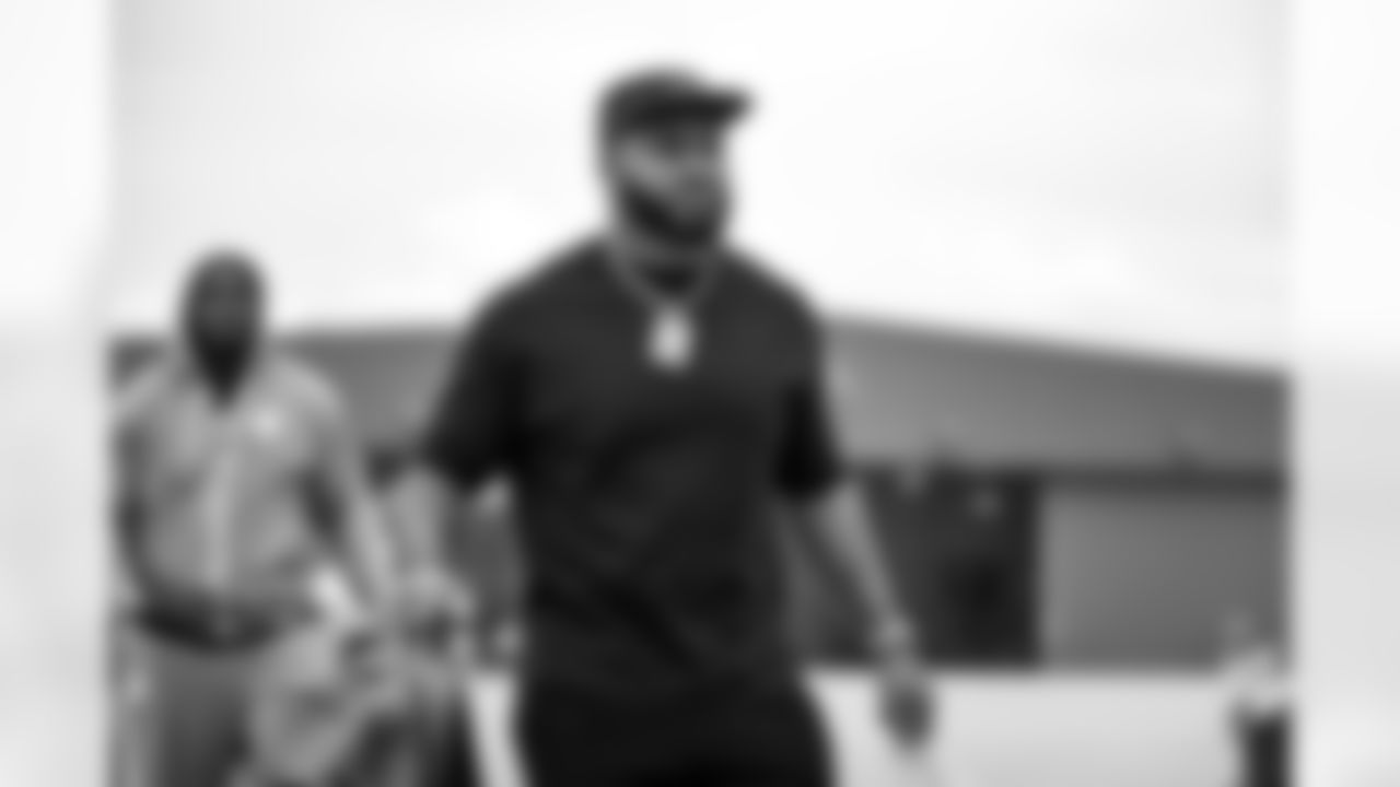 Pittsburgh Steelers linebacker Elandon Roberts (50) travels to Indianapolis on Saturday, Sept. 28, 2024 for the Week 4 regular season matchup against the Indianapolis Colts. (Karl Roser / Pittsburgh Steelers)