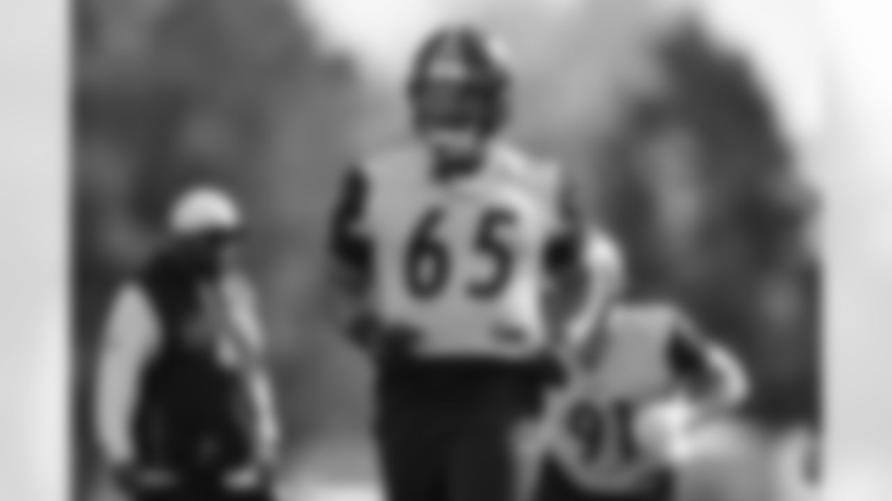 Pittsburgh Steelers defensive lineman Kyler Baugh (65) during practice at the UPMC Rooney Sports Complex preparing for a Week 10 matchup against the Los Angeles Chargers, Wednesday, Nov. 5, 2025 in Pittsburgh, PA. (Alysa Rubin / Pittsburgh Steelers)