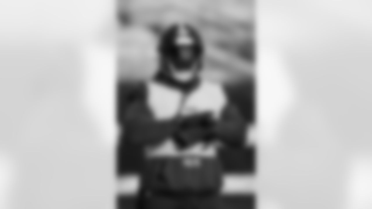 Pittsburgh Steelers defensive tackle Larry Ogunjobi (99) during practice at the UPMC Rooney Sports Complex preparing for a Wild Card matchup against the Baltimore Ravens, Thursday, Jan. 9, 2025 in Pittsburgh, PA. (Karl Roser / Pittsburgh Steelers)
