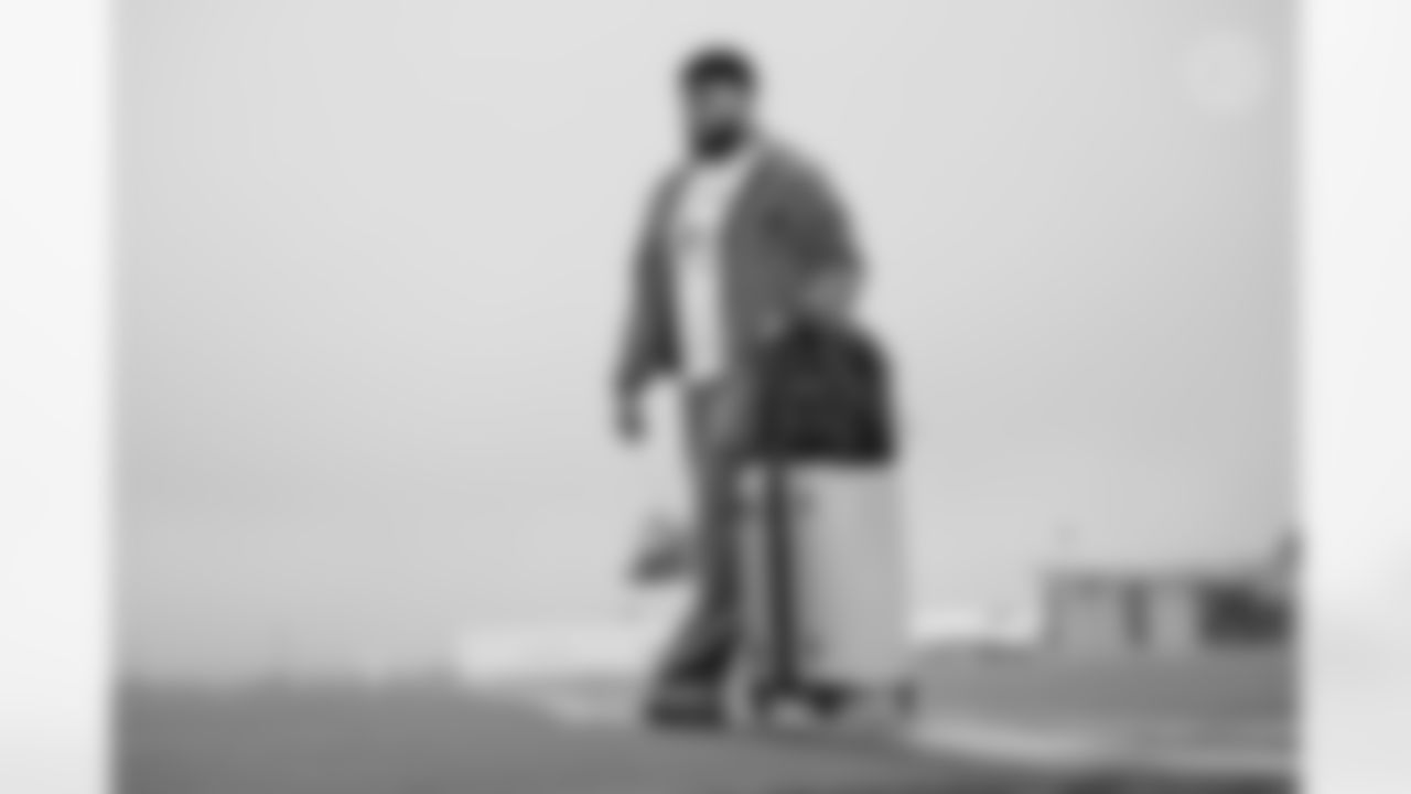 Pittsburgh Steelers offensive tackle Troy Fautanu (76) travels to Los Angeles on Saturday, Nov. 8, 2025 for the Week 10 regular season matchup against the Los Angeles Chargers. (Alysa Rubin / Pittsburgh Steelers)