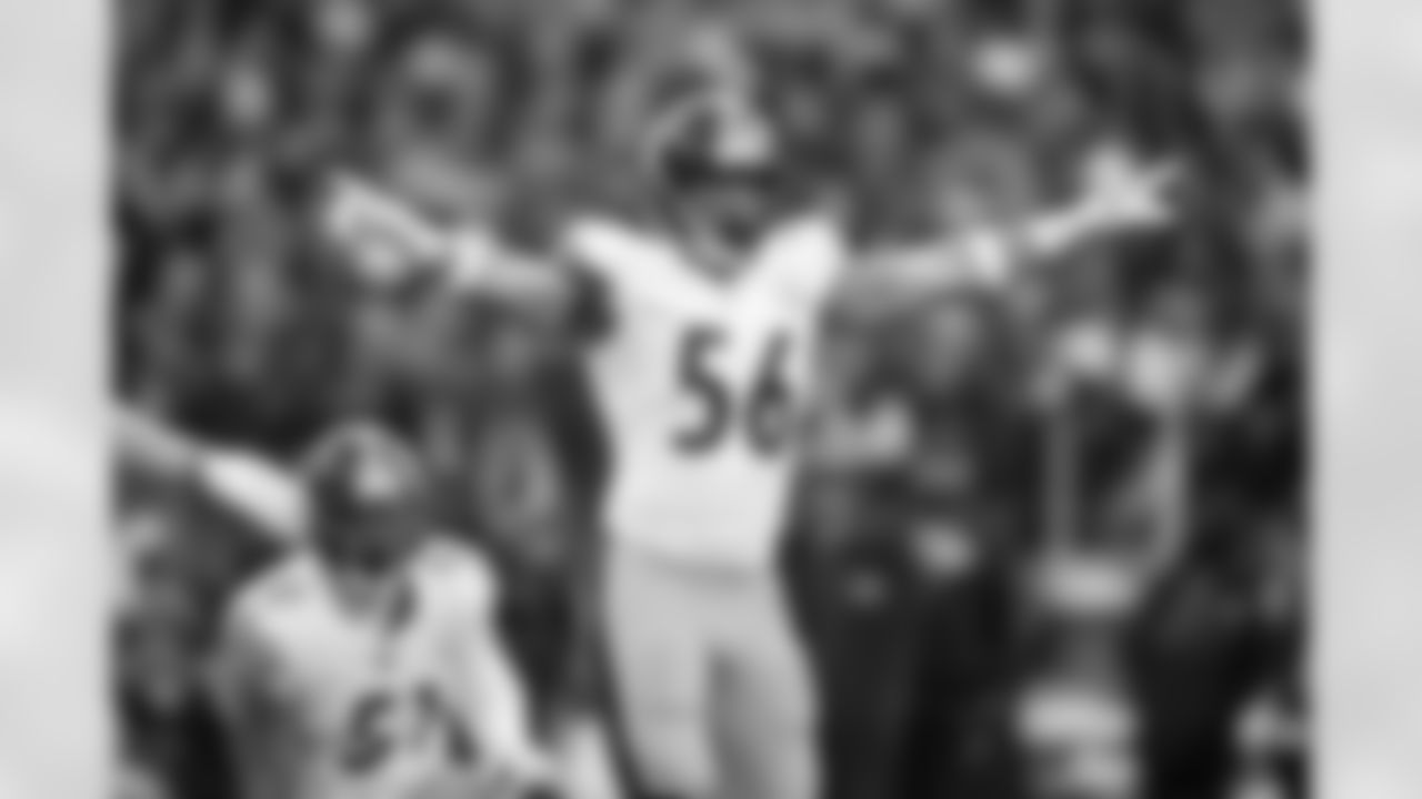 Pittsburgh Steelers linebacker Alex Highsmith (56) during a regular season game between the Pittsburgh Steelers and the Baltimore Ravens, Sunday, Dec. 7, 2025 in Baltimore, MD. The Steelers defeated the Ravens 27-22. (Karl Roser / Pittsburgh Steelers)