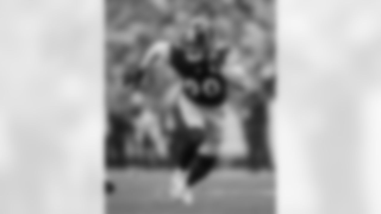 Pittsburgh Steelers linebacker T.J. Watt (90) during a regular season game between the Pittsburgh Steelers and the Arizona Cardinals, Sunday, Dec. 3, 2023 in Pittsburgh, PA. The Cardinals beat the Steelers 24-10. (Karl Roser / Pittsburgh Steelers)