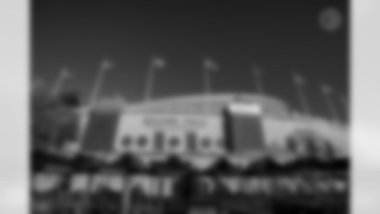 A general view during a regular season game between the Pittsburgh Steelers and the Chicago Bears, Sunday, Nov. 23, 2025 in Chicago, IL. (Nick Smith / Pittsburgh Steelers)