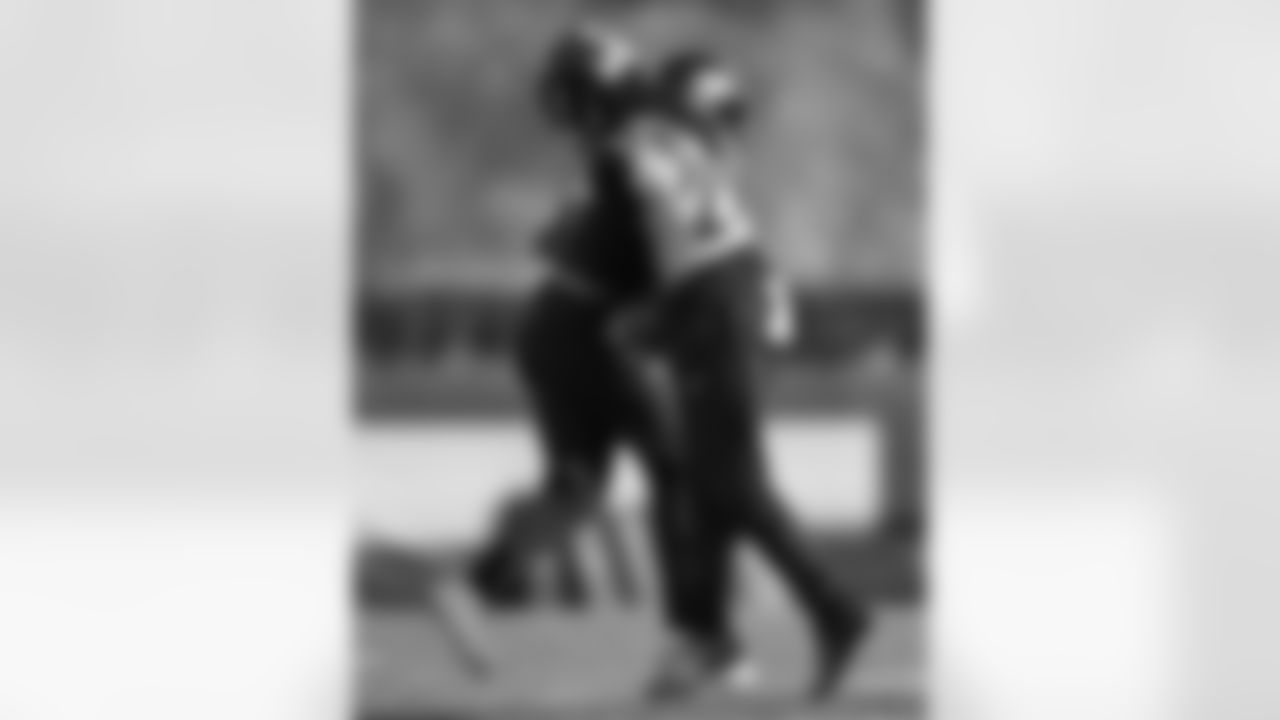 Pittsburgh Steelers safety Kyle Dugger (29) during practice at the UPMC Rooney Sports Complex preparing for a Week 10 matchup against the Los Angeles Chargers, Wednesday, Nov. 5, 2025 in Pittsburgh, PA. (Alysa Rubin / Pittsburgh Steelers)