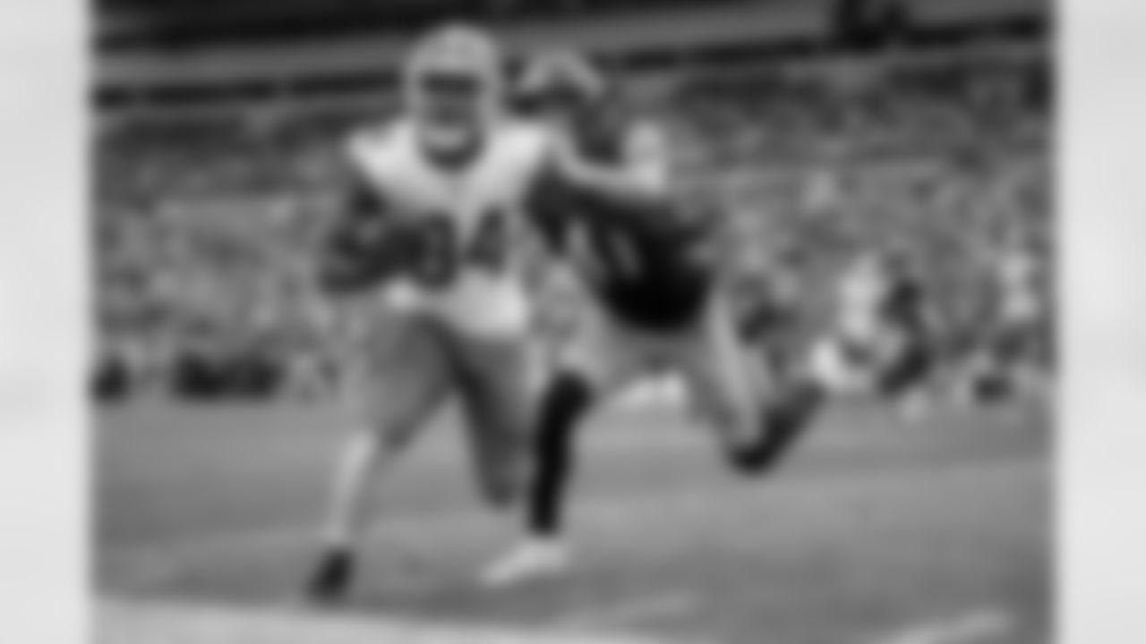 Pittsburgh Steelers linebacker Payton Wilson (41) tackles his opponent during a regular season game against the Cleveland Browns, Sunday, Oct. 12, 2025 in Pittsburgh, PA. The Steelers defeated the Browns 23-9. (Alysa Rubin/ Pittsburgh Steelers)