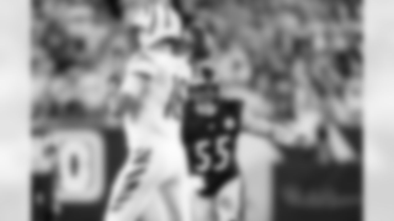 Pittsburgh Steelers linebacker Cole Holcomb (55) during a regular season game between the Pittsburgh Steelers and the Cincinnati Bengals, Thursday, Oct. 16, 2025 in Cincinnati, OH. The Bengals beat the Steelers 33-31. (Karl Roser / Pittsburgh Steelers)
