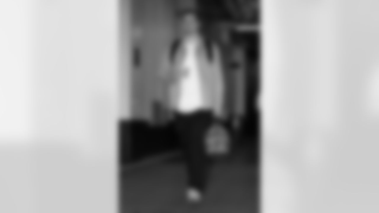 Pittsburgh Steelers quarterback Will Howard (18) during a regular season game between the Pittsburgh Steelers and the Cleveland Browns, Sunday, Dec. 28, 2025 in Cleveland, OH. (Alysa Rubin / Pittsburgh Steelers)