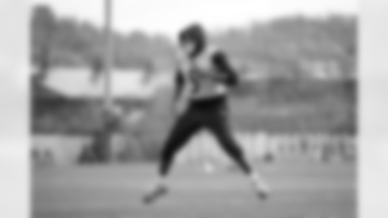 Pittsburgh Steelers cornerback Jalen Ramsey (5) during practice at the UPMC Rooney Sports Complex preparing for a Week 10 matchup against the Los Angeles Chargers, Friday, Nov. 7, 2025 in Pittsburgh, PA. (Alysa Rubin / Pittsburgh Steelers)