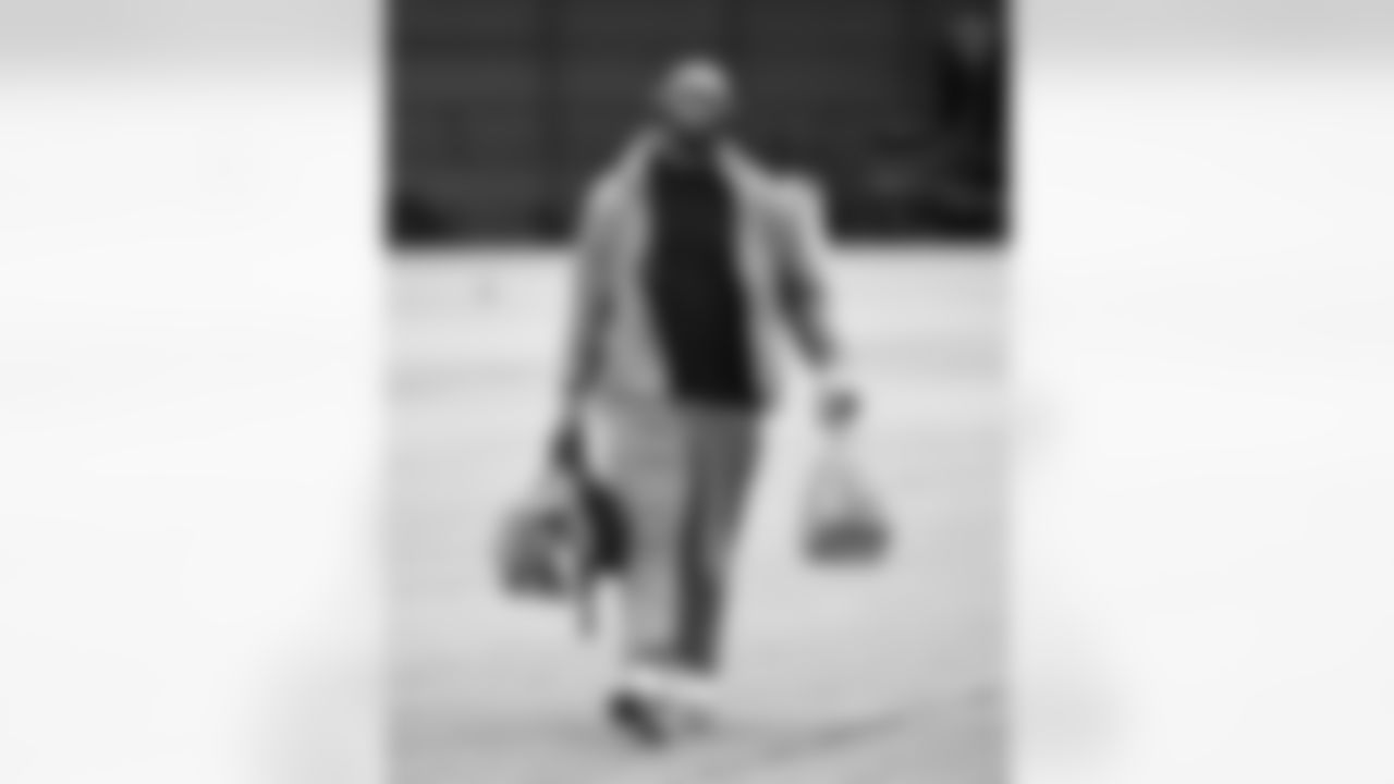 Pittsburgh Steelers offensive tackle Calvin Anderson (67) travels to Indianapolis on Saturday, Sept. 28, 2024 for the Week 4 regular season matchup against the Indianapolis Colts. (Karl Roser / Pittsburgh Steelers)