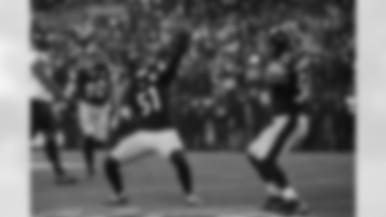 Pittsburgh Steelers linebacker Nick Herbig (51) and Pittsburgh Steelers linebacker Alex Highsmith (56) during a regular season game between the Pittsburgh Steelers and the Baltimore Ravens, Sunday, Jan. 4, 2026 in Pittsburgh, PA.  (Taylor Ollason / Pittsburgh Steelers)