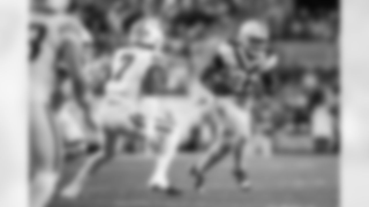 Pittsburgh Steelers tight end Jonnu Smith (81) during a regular season game between the Pittsburgh Steelers and the Green Bay Packers, Sunday, Oct. 26, 2025 in Pittsburgh, PA. The Packers beat the Steelers 35-25. (Karl Roser / Pittsburgh Steelers)