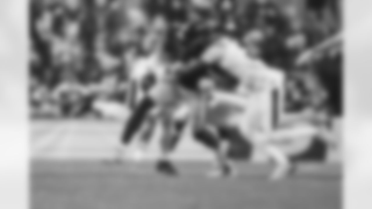 Pittsburgh Steelers wide receiver DK Metcalf (4) during a postseason Wild Card game between the Pittsburgh Steelers and the Houston Texans, Monday, Jan. 12, 2026 in Pittsburgh, PA. (Alysa Rubin / Pittsburgh Steelers)
