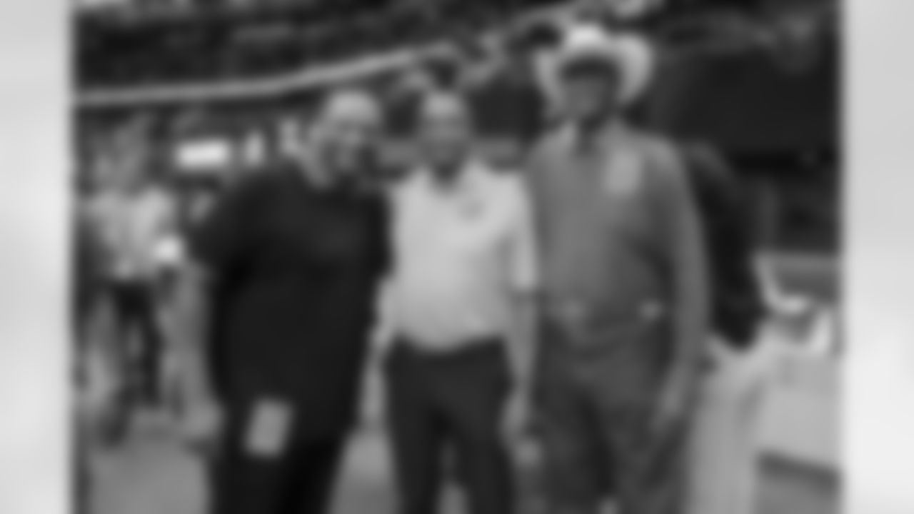 Pittsburgh Steelers legends Jerome Bettis, Lynn Swann and Mel Blount prior to a regular season game between the Pittsburgh Steelers and the Atlanta Falcons, Sunday, Sept. 8, 2024 in Atlanta, GA. (Karl Roser / Pittsburgh Steelers)