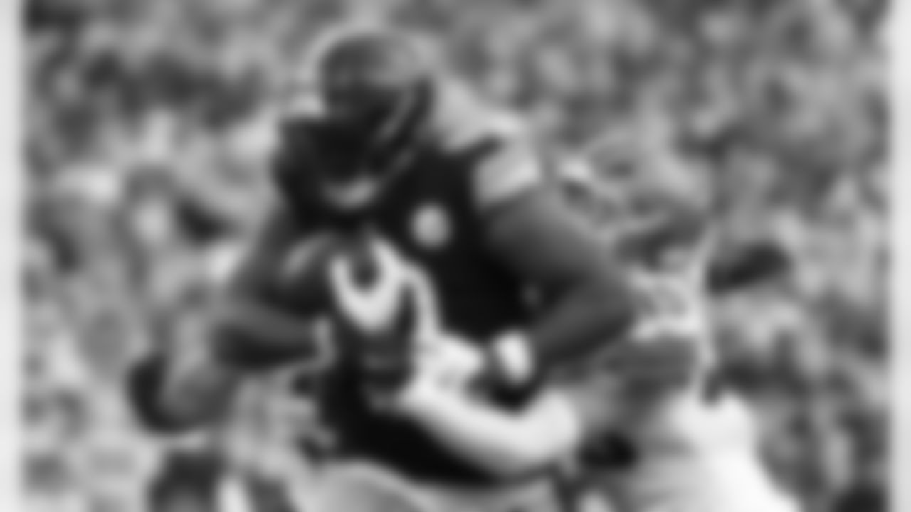 Pittsburgh Steelers tight end Darnell Washington (80) during a regular season game between the Pittsburgh Steelers and the Cleveland Browns, Sunday, Oct. 12, 2025 in Pittsburgh, PA. (Jared Wickerham/ Pittsburgh Steelers)