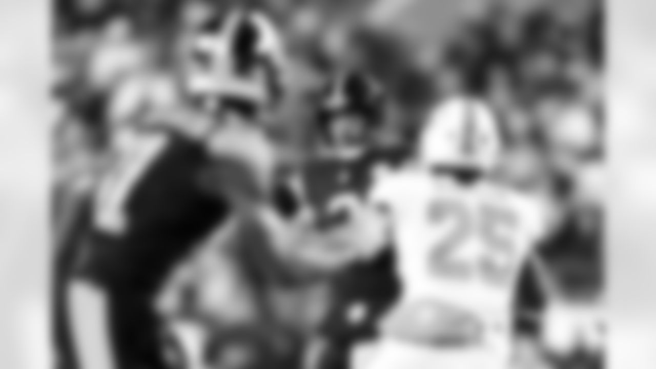 Pittsburgh Steelers quarterback Aaron Rodgers (8) during a regular season game between the Pittsburgh Steelers and the Miami Dolphins, Monday, Dec. 15, 2025 in Pittsburgh, PA. (Karl Roser / Pittsburgh Steelers)