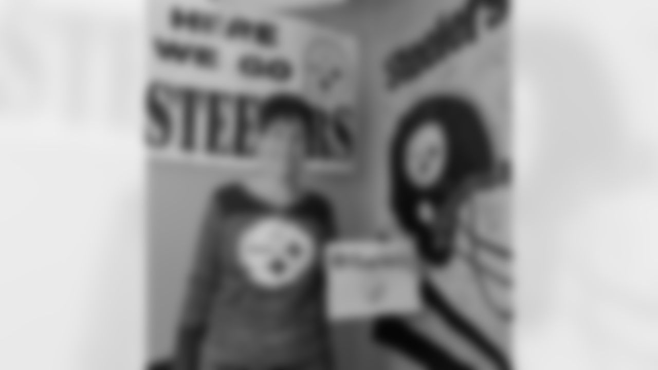 SNUTraditions_HereWeGoSigns_Jan142024854PM_Terminella_Dawn_97494590_PXL_20240115_010820012.jpg_97494590_PXL_20240115_010820012
