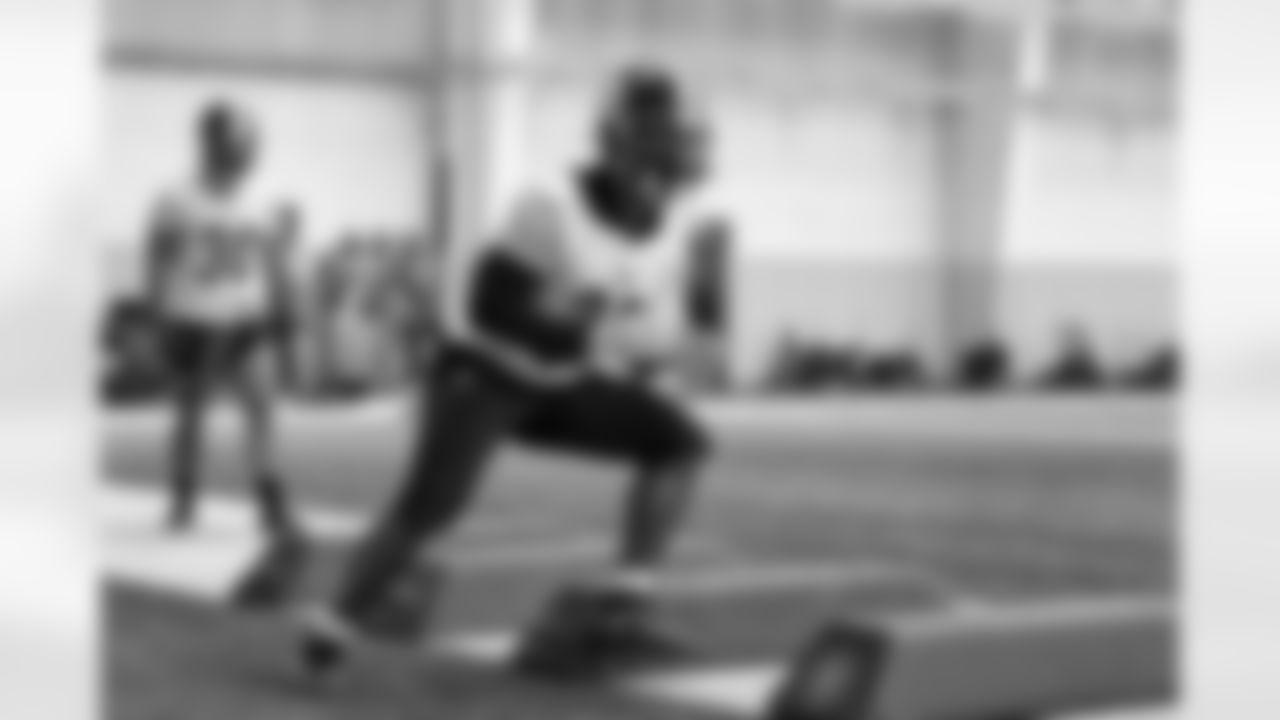 Pittsburgh Steelers running back Lew Nichols (35) during practice at the UPMC Rooney Sports Complex preparing for a Week 15 matchup against the Miami Dolphins, Friday, Dec. 12, 2025 in Pittsburgh, PA. (Karl Roser / Pittsburgh Steelers)