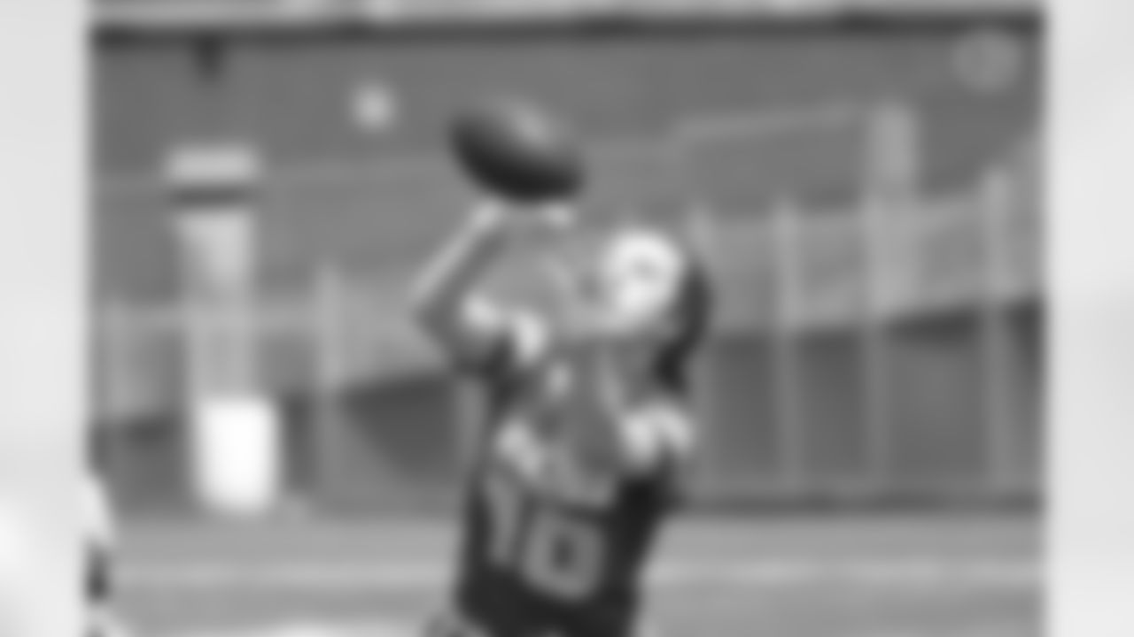 Week 6 of the Steelers' Girls High School Flag Football season Sunday, May 12, 2024 at Ambridge High School. (Arron Anastasia / Pittsburgh Steelers)