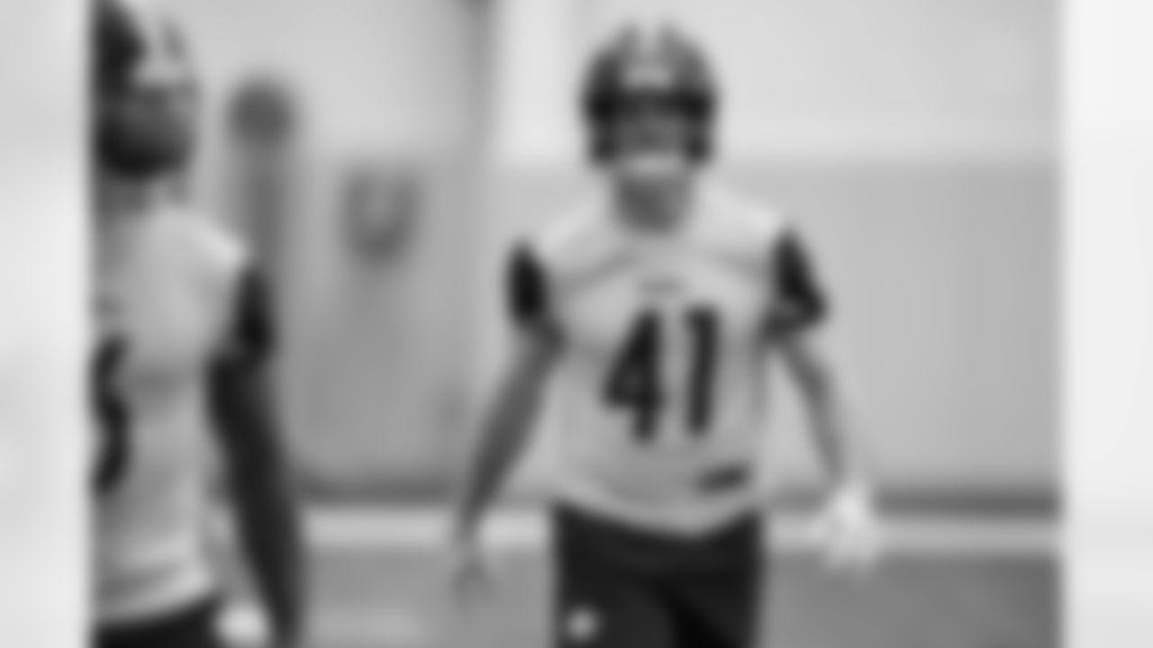 Pittsburgh Steelers linebacker Payton Wilson (41) during practice at the UPMC Rooney Sports Complex preparing for a Week 14 matchup against the Baltimore Ravens, Friday, Dec. 5, 2025 in Pittsburgh, PA. (Karl Roser / Pittsburgh Steelers)