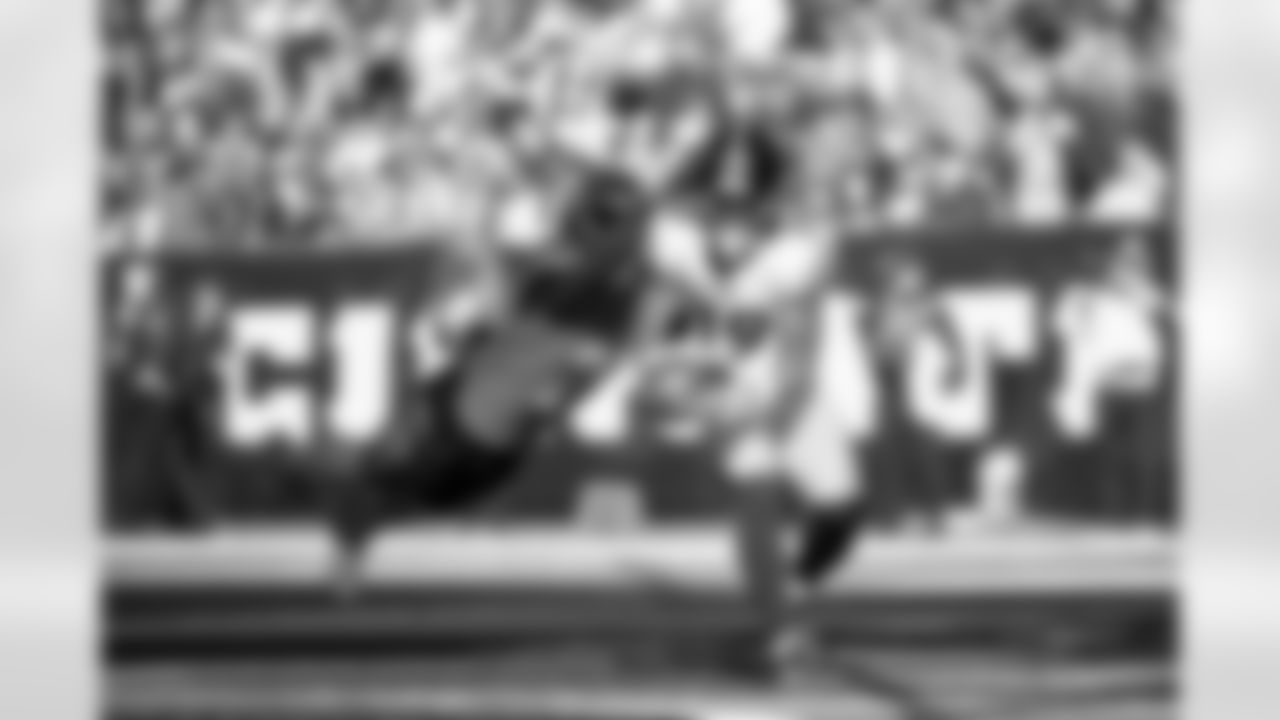 Pittsburgh Steelers wide receiver Calvin Austin III (19) during a regular season game between the Pittsburgh Steelers and the Cincinnati Bengals, Sunday, Dec. 1, 2024 in Cincinnati, OH. (Alysa Rubin / Pittsburgh Steelers)