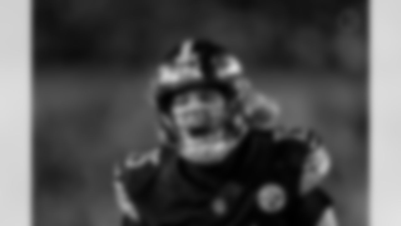 Pittsburgh Steelers wide receiver Ben Skowronek (15) during a postseason Wild Card game against the Houston Texans, Monday, Jan. 12, 2026 in Pittsburgh, PA. The Texans beat the Steelers 30-6. (Alysa Rubin / Pittsburgh Steelers)