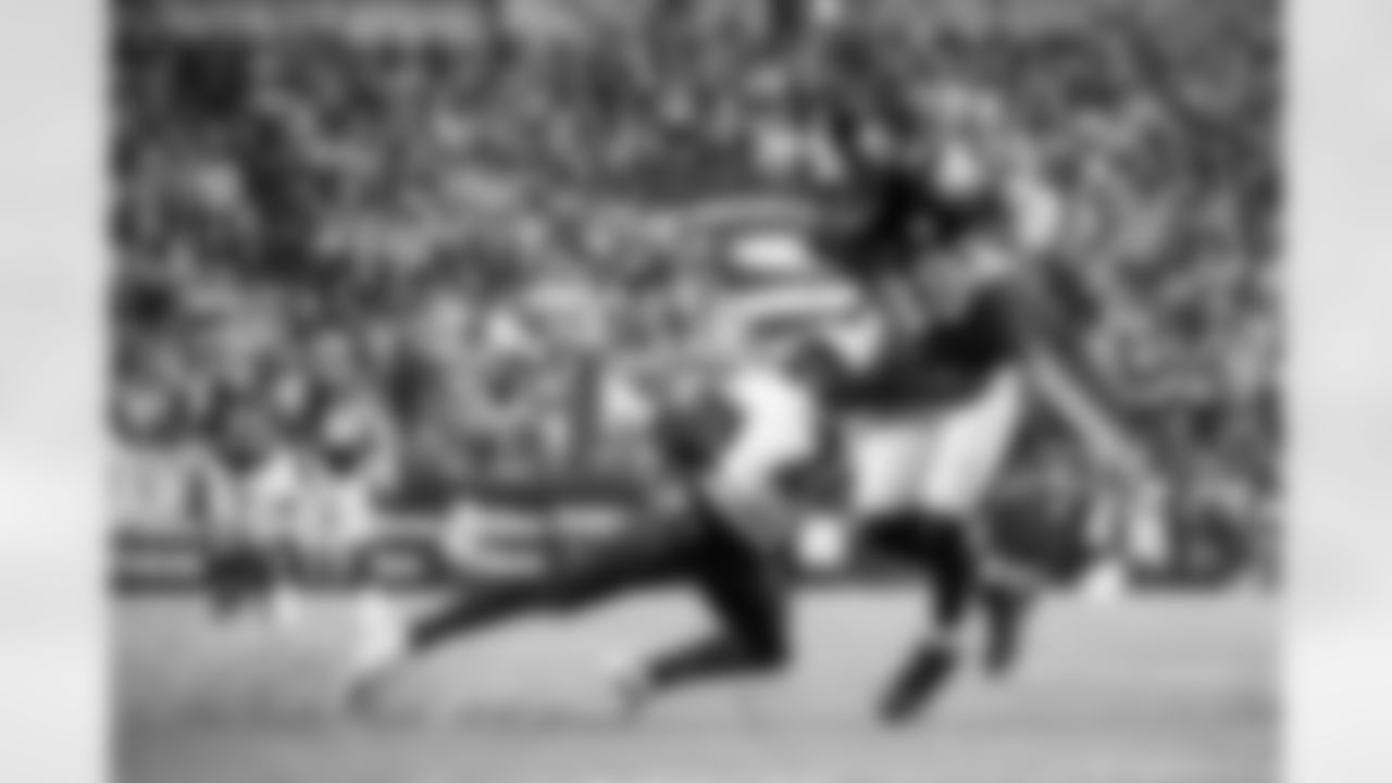 Pittsburgh Steelers tight end Pat Freiermuth (88) during a regular season game between the Pittsburgh Steelers and the Baltimore Ravens, Sunday, Jan. 4, 2026 in Pittsburgh, PA. The Steelers defeated the Ravens 26-24. (Taylor Ollason / Pittsburgh Steelers)