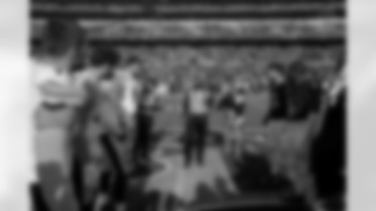 The coin toss prior to a regular season game between the Pittsburgh Steelers and the Baltimore Ravens, Sunday, Dec. 7, 2025 in Baltimore, MD. The Steelers defeated the Ravens 27-22. (Karl Roser / Pittsburgh Steelers)