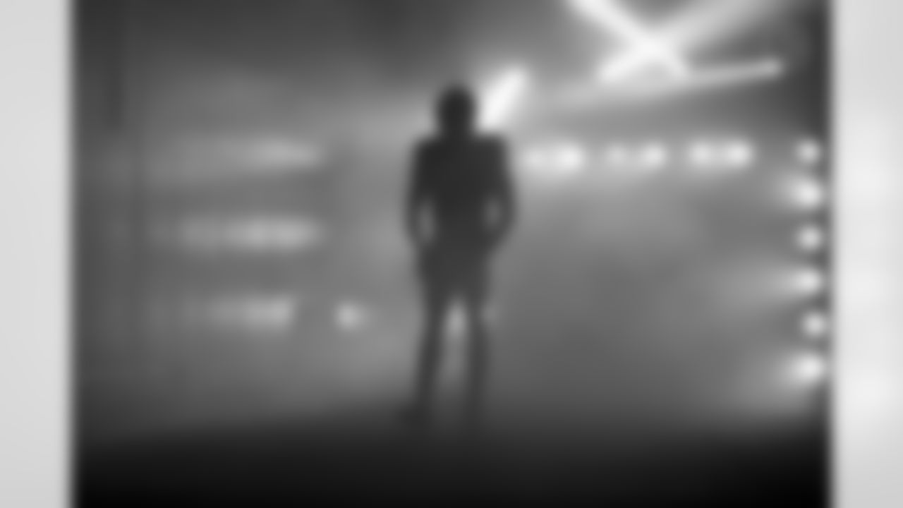 Pittsburgh Steelers wide receiver DK Metcalf (4) is introduced prior to a regular season game against the Miami Dolphins, Monday, Dec. 15, 2025 in Pittsburgh, PA. The Steelers defeated the Dolphins 28-15. (Alysa Rubin / Pittsburgh Steelers)